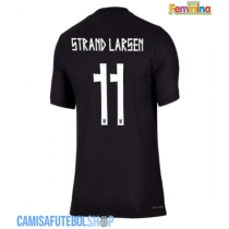 Camisa de time de futebol Noruega Jorgen Strand Larsen #11 Replicas 2º Equipamento Feminina Mundo 2026 Manga Curta